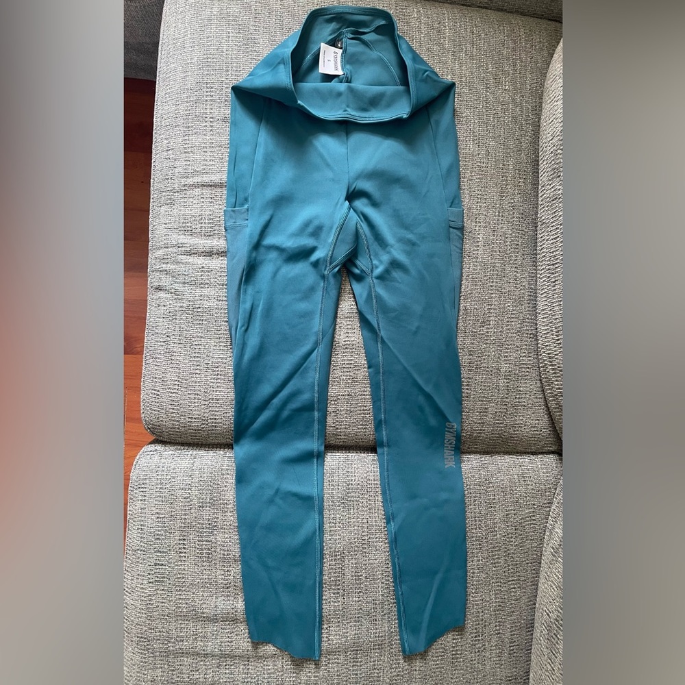 Gymshark venture leggings